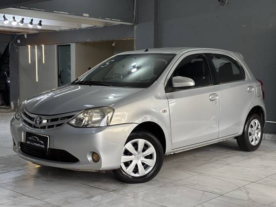 TOYOTA ETIOS 1.5 XS 16V FLEX 4P MANUAL
